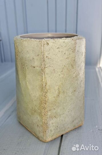 Стакан из цемента