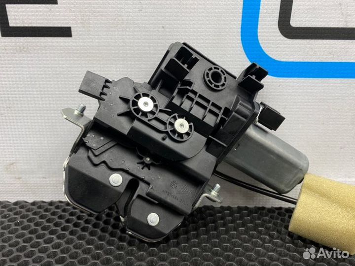 Замок багажника Mercedes-Benz S-Class W221 272.965