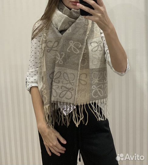 Шарф Loewe