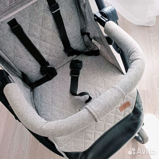 Прогулочная коляска Indigo Sigma