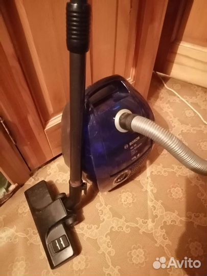 Пылесос Bosch (рабочий)