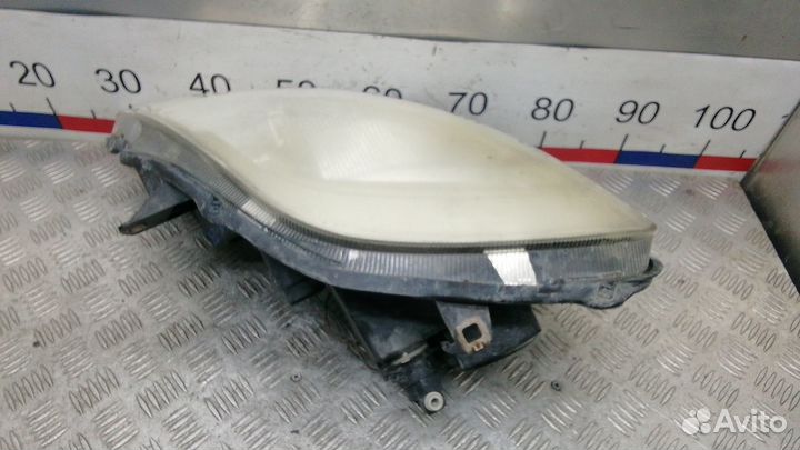 Фара Nissan Primastar X83 (2002-2014)