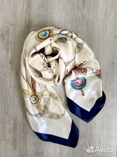 Шелковый платок