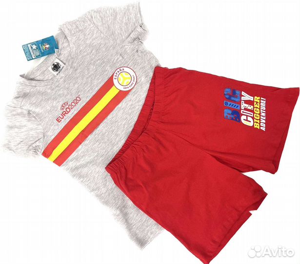 Костюм двойка 134-140 на мальчика 