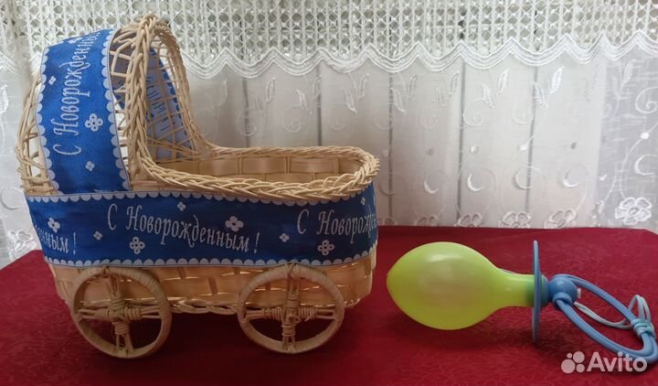 Корзинки для подарка новорожденным