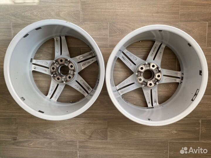 Audi Литые Диски R18 2 шт original VAG