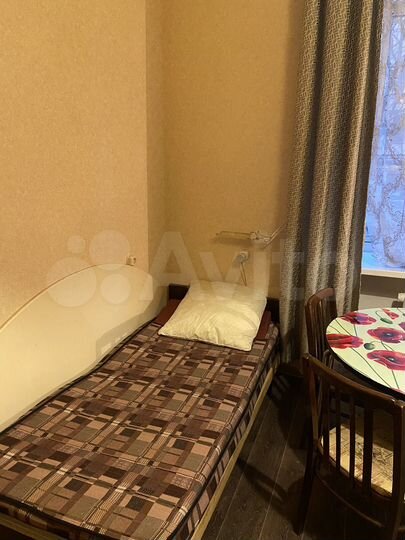 Комната 22 м² в 3-к., 2/8 эт.