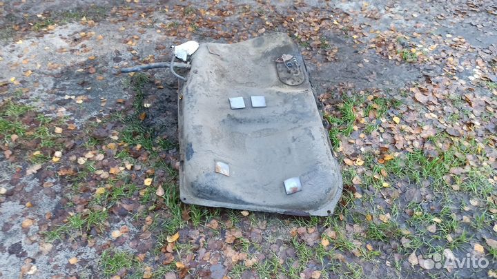 Бензобак Карина Е