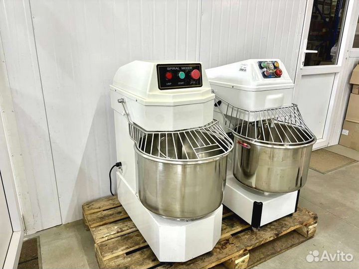 Тестомес спиральный Hurakan HKN-30SN BN