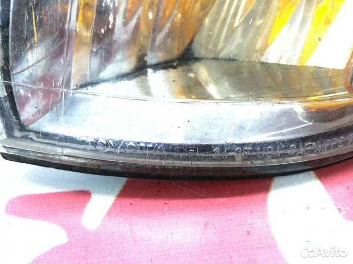 Габарит левый Toyota Tundra UCK40 2UZ-FE 1999