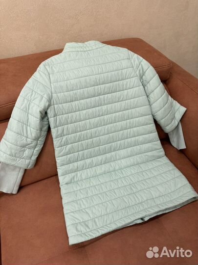 Легкая демисезонная курточка из Снежной Королевы