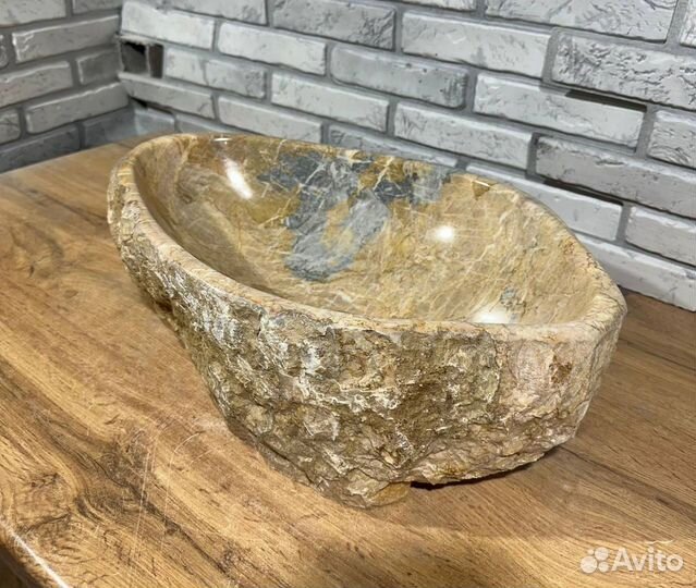 Раковина из натурального мрамора