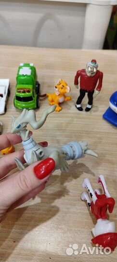 Пакетом hotweels, MacDonald's, burger King пакетом