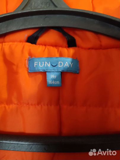 Куртка весна- осень 164 рост