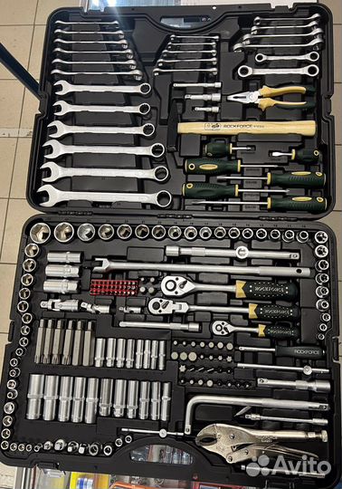 Набор инструментов 202 поредмета Rock Force