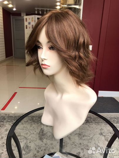 Парик с имитацией кожи головы