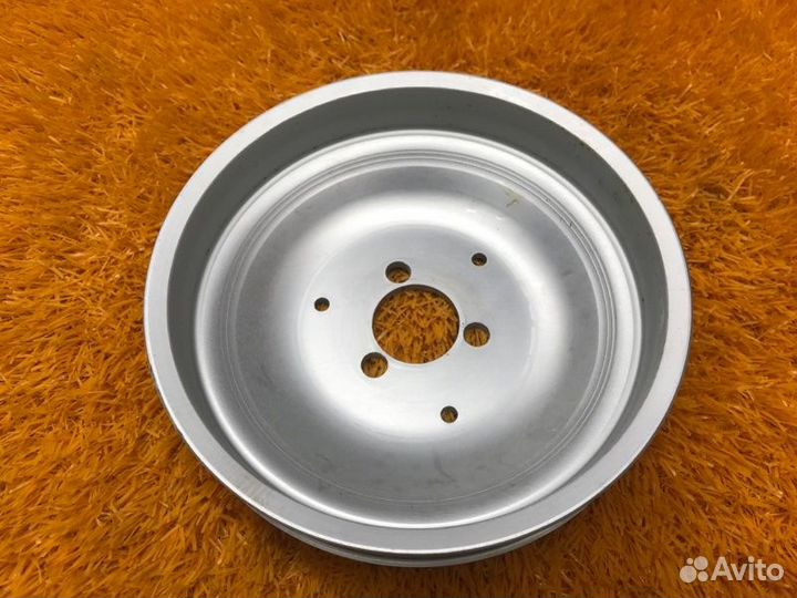 Шкив помпы Audi A6 C6/4F BDW 2005-2008