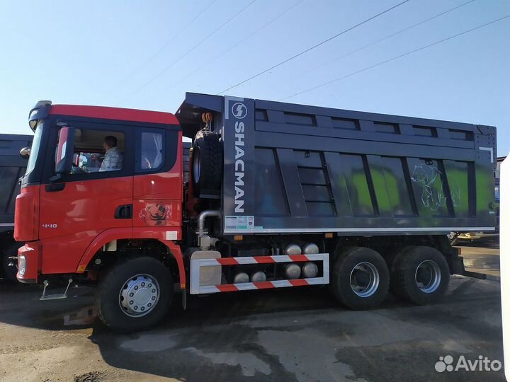 Shacman (Shaanxi) SX32586W384C, 2023