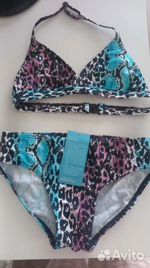 Купальник для девочки 140 новый