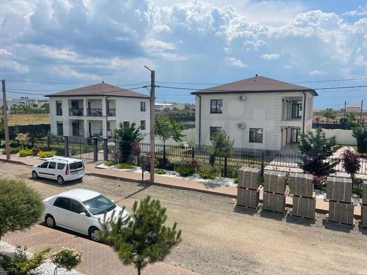 Дом 240 м² на участке 7,2 сот.