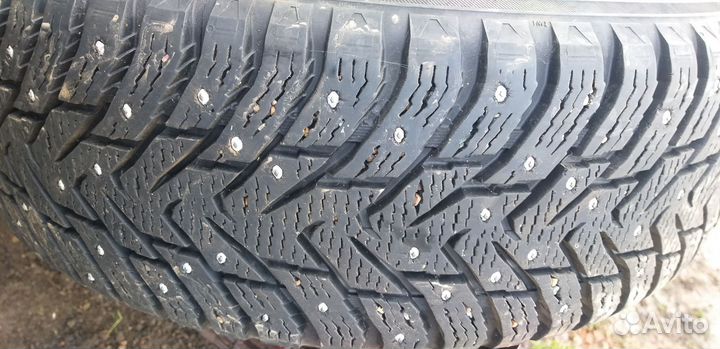 Nokian Tyres Hakkapeliitta 8 SUV 225/65 R17
