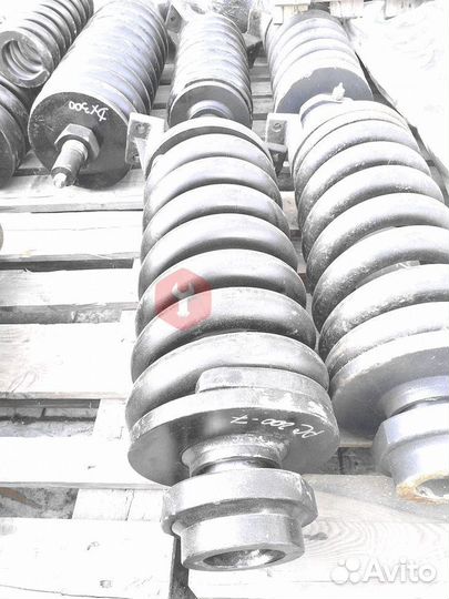 Натяжитель гусеницы Hitachi ZX380MTH