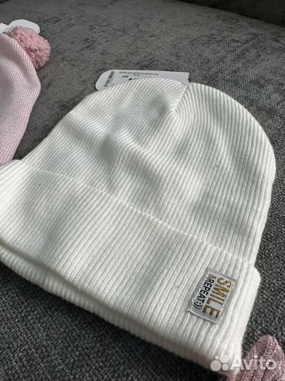 Шапка для девочки новая