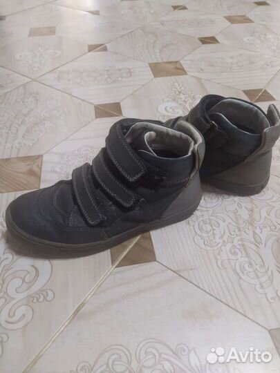 Ботинки кожаные