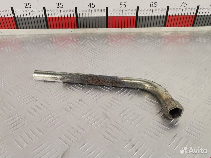 Ключ баллонный для Alfa Romeo 156 (932) 14533931