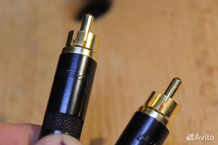 Кабель Canare IN OUT RCA