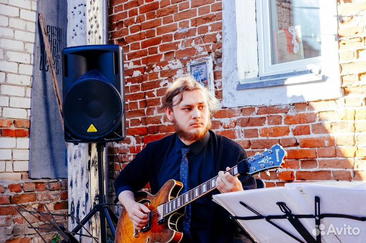 Уроки игры на гитаре и электрогитаре обучение