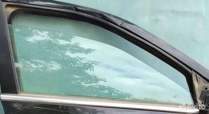 Стекло переднее правое cadillac srx