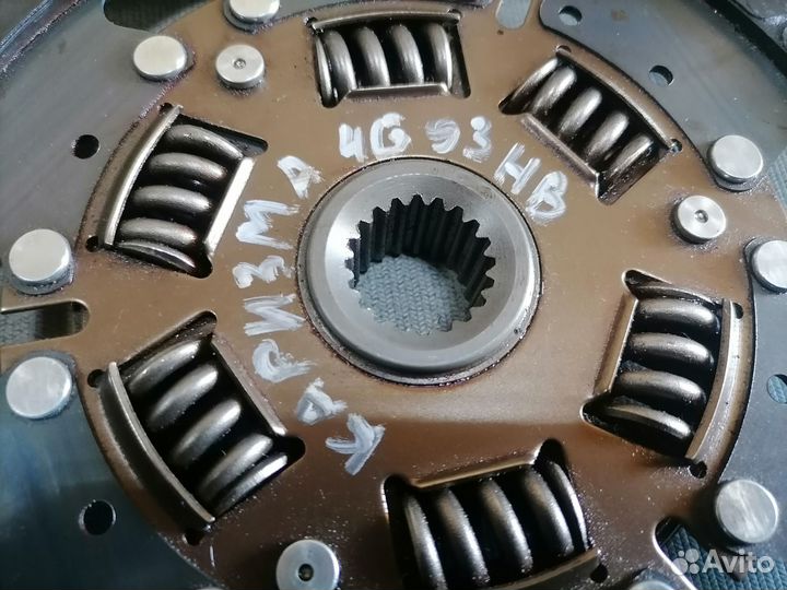 Диск сцепления 1.8 4G93 Mitsubishi Carisma (DA)