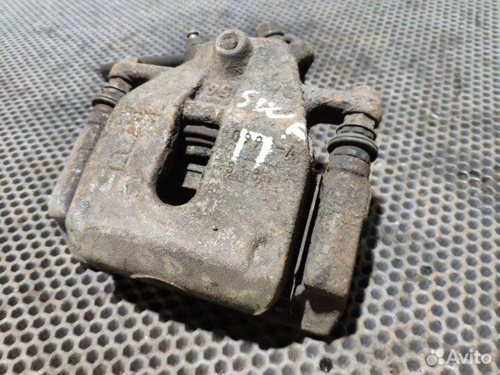 Суппорт передний передний правый Suzuki Swift 2003