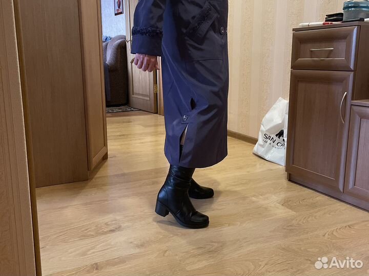 Пальто на тонком сентипоне