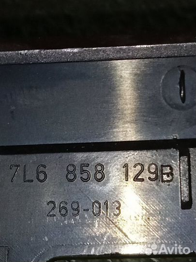 Накладка на торпедо Volkswagen Touareg