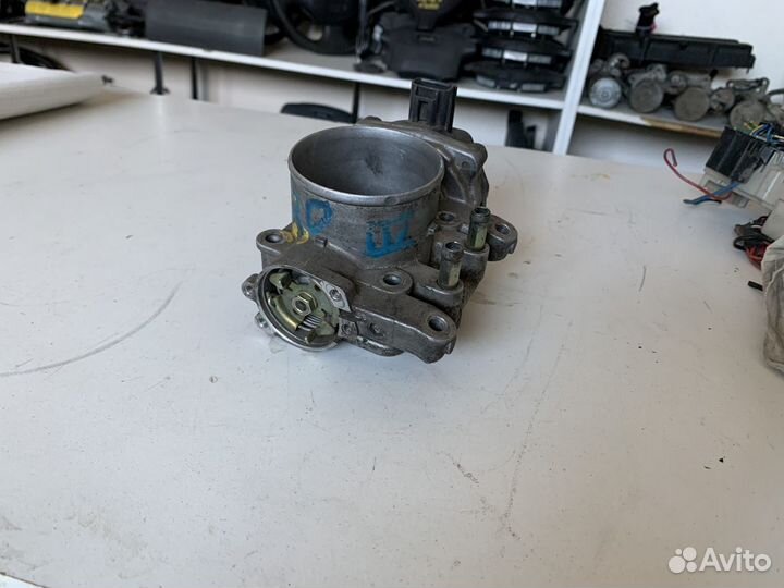 Заслонка дроссельная Mitsubishi Pajero 3 (V6,V7) 3