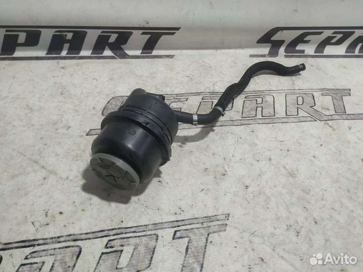 Бачок гур Audi A6 C6 3.2 2007