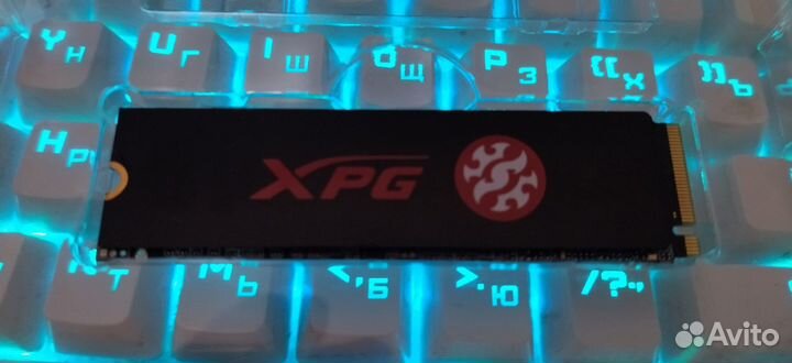 256 гб SSD M.2 накопитель adata XPG SX8100