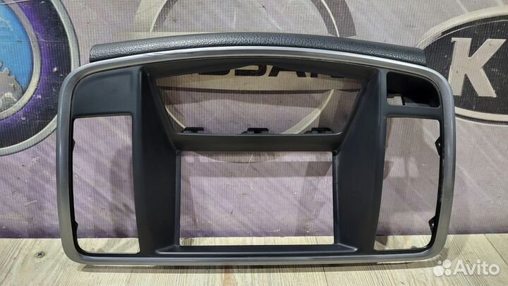 Рамка магнитолы Накладка панели центр Nissan teana