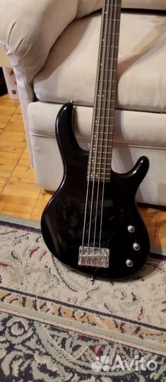 Бас гитара 5 струн