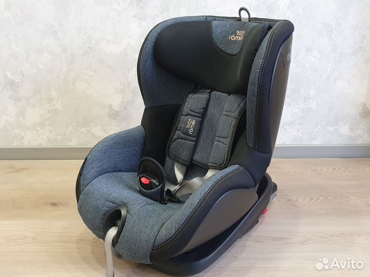 Автокресло britax romer trifix2 i size