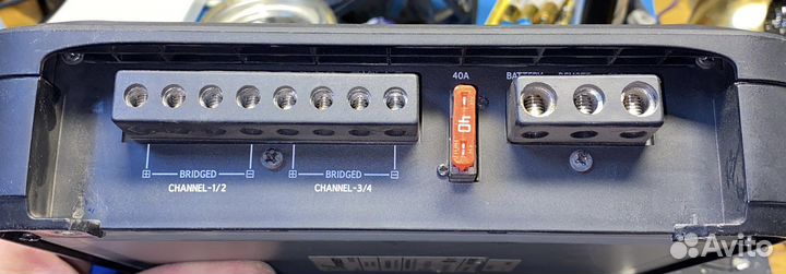 Усилитель мощности Alpine MRV-F300