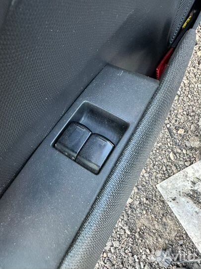 Блок стеклоподъемников Nissan Micra K12 хэтчбек