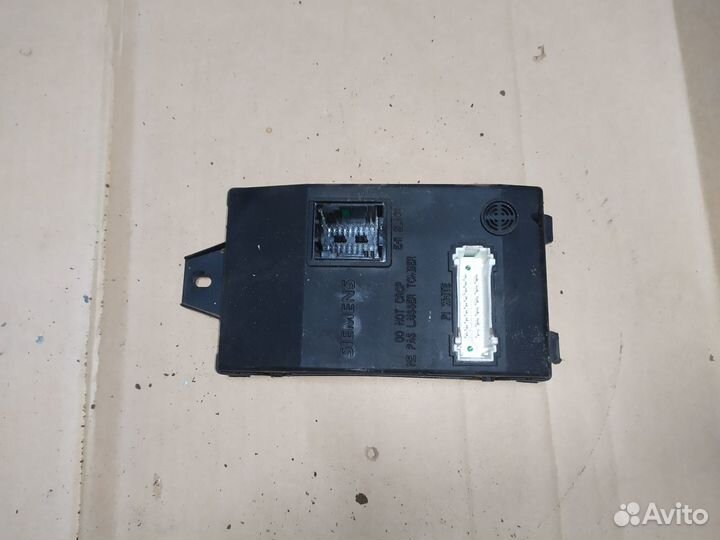 Блок комфорта Рено Логан 2011