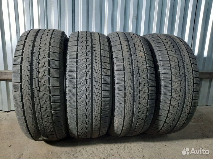 Bridgestone Blizzak VRX 205/60 R16