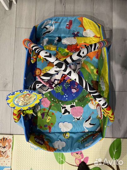 Развивающий коврик