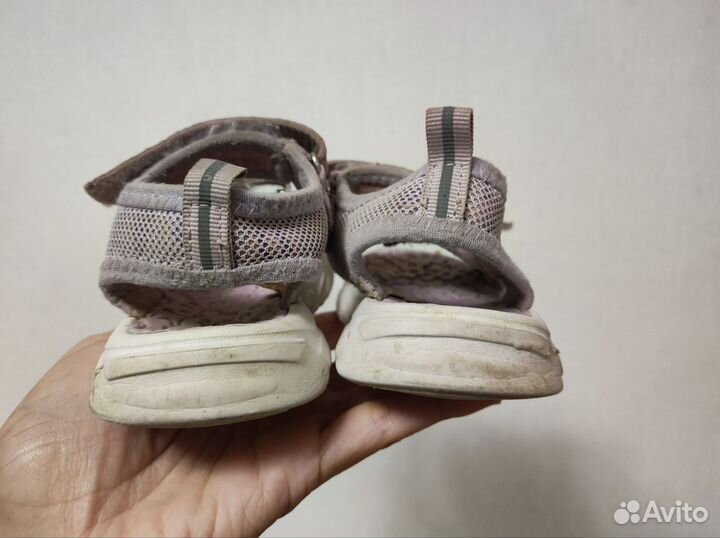 Сандалии для девочки 24 размер