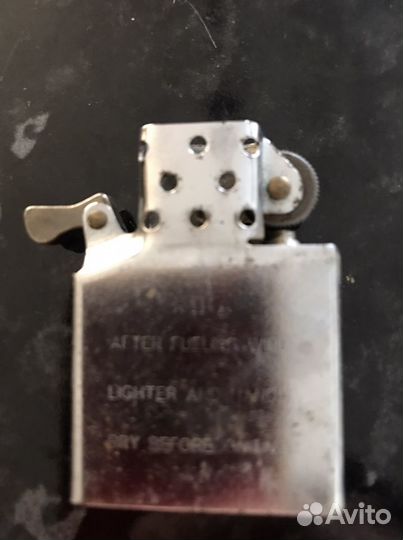 Зажигалка бензиновая