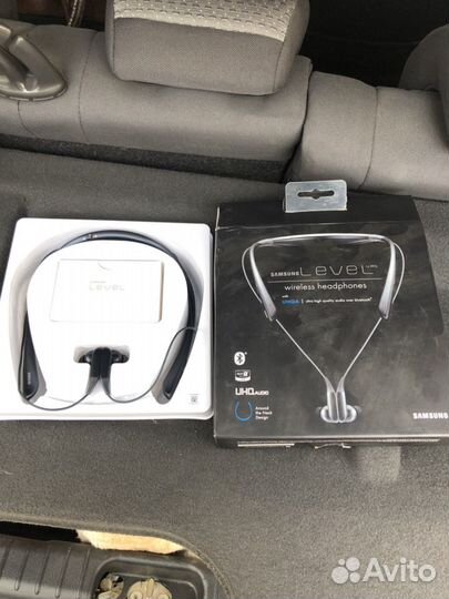 Наушники Самсунг Level